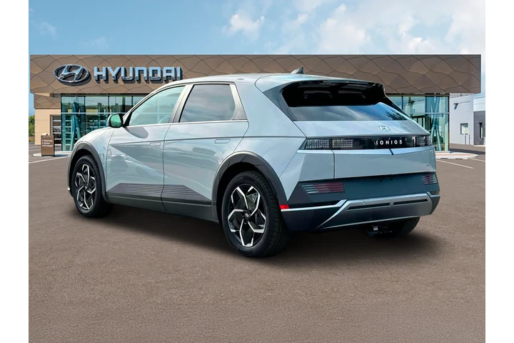 $24888 : Hyundai IONIQ 5 2024 AWD SEL image 5