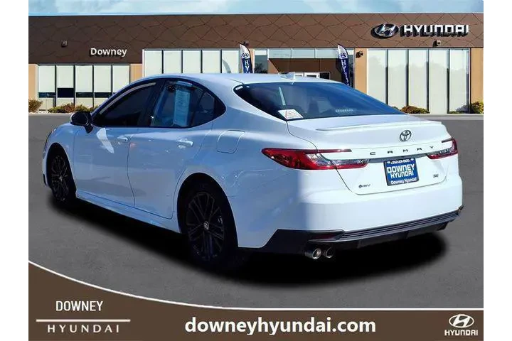 $29980 : Toyota Camry 2025 SE 4dr Sed image 6