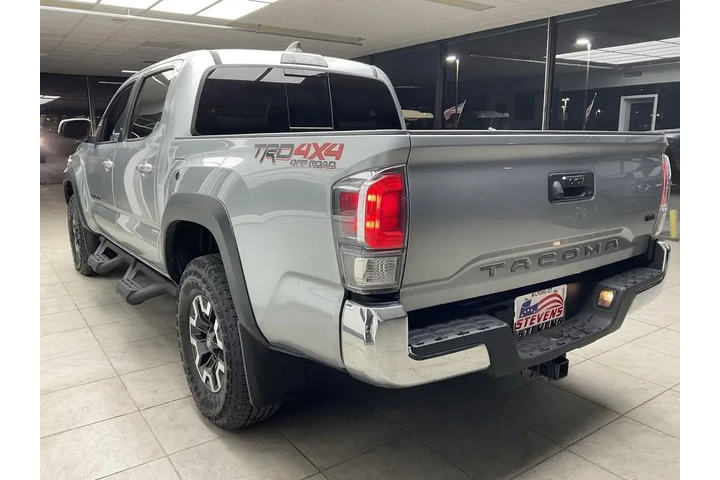 $37995 : Toyota Tacoma 2023 4x4 SR5 V image 7