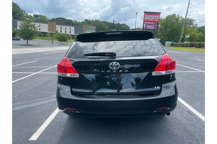 $13000 : 2012 Venza LE image 5