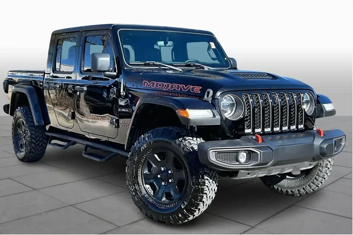 $37209 : Jeep Gladiator 2021 4x4 Moja image 2