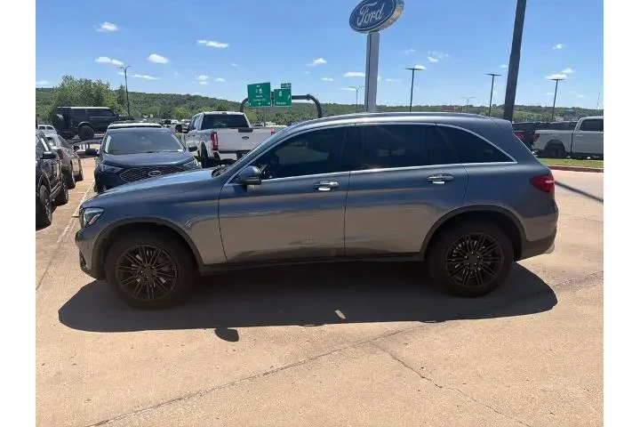 $16765 : Mercedes-Benz GLC 2018 AWD G image 4