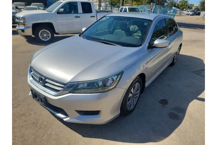 $10500 : 2014 Accord LX image 2