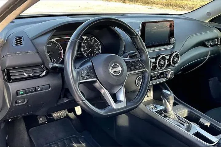 $19734 : Nissan Sentra 2024 SV 4dr Se image 10