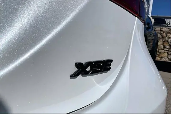 $24817 : Toyota Camry 2021 XSE 4dr Se image 10