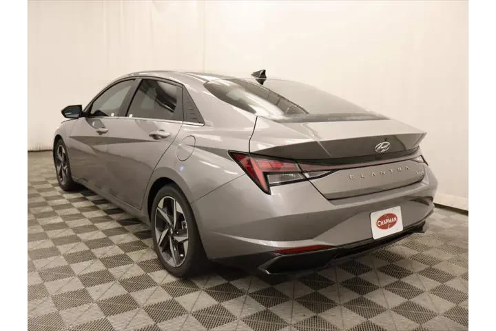 $19746 : Hyundai ELANTRA Hybrid 2022 image 3