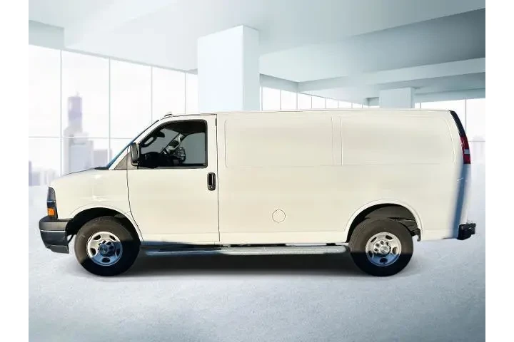 $31888 : Chevrolet Express 2024 2500 image 2