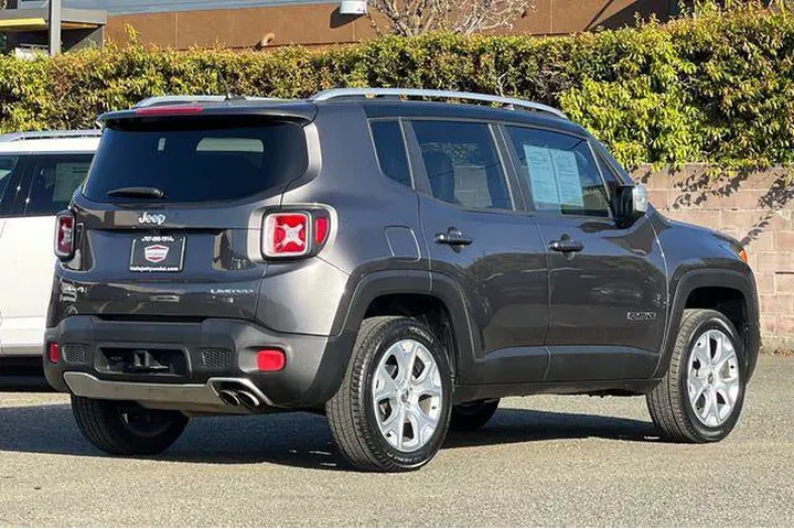 $12890 : Jeep Renegade 2017 4x4 Limit image 5
