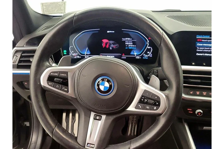 $32998 : BMW 3 Series 2022 330e 4dr S image 10