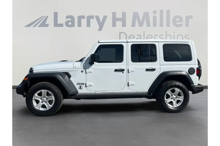 Jeep Wrangler Unlimited 2018 image 2