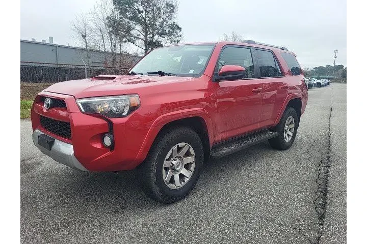 $27988 : Toyota 4Runner 2016 4x4 SR5 image 4