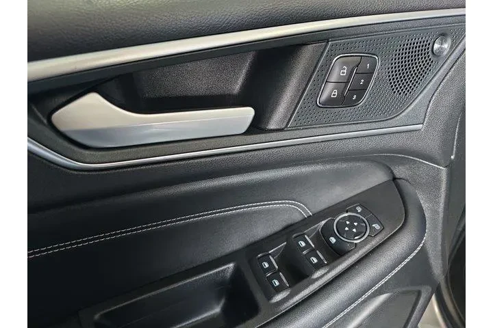 $24299 : Ford Edge 2024 AWD Titanium image 6