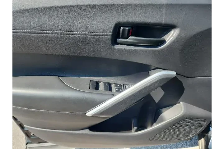 $21495 : Toyota Corolla Cross 2022 LE image 9