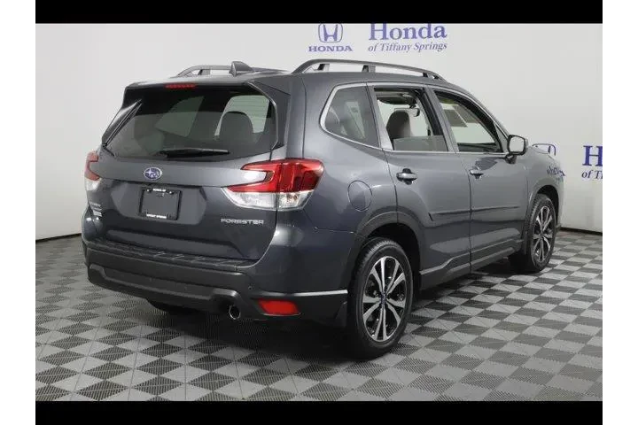 $29975 : Subaru Forester 2022 AWD Lim image 7