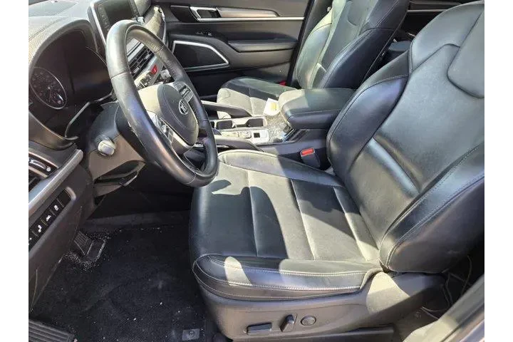 $19923 : Kia Telluride 2020 S 4dr SUV image 3