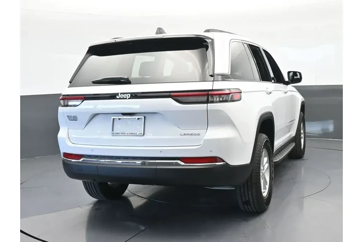 $31999 : Jeep Grand Cherokee 2025 4x2 image 5