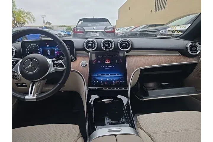 $35000 : Mercedes-Benz C-Class 2023 C image 5