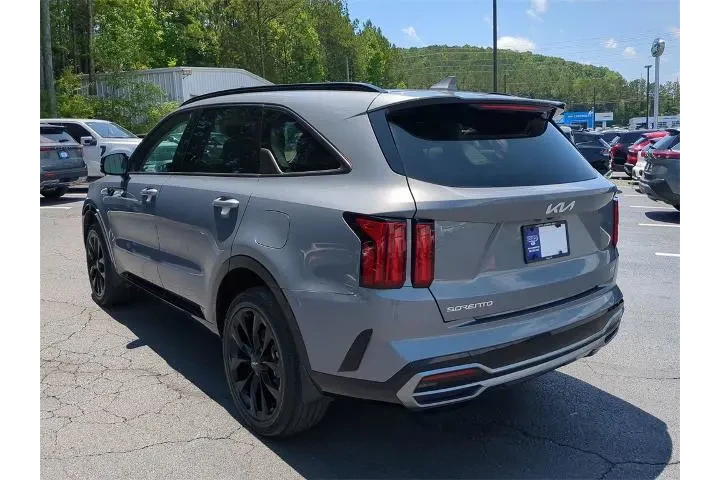 $30610 : Kia Sorento 2023 AWD SX 4dr image 6