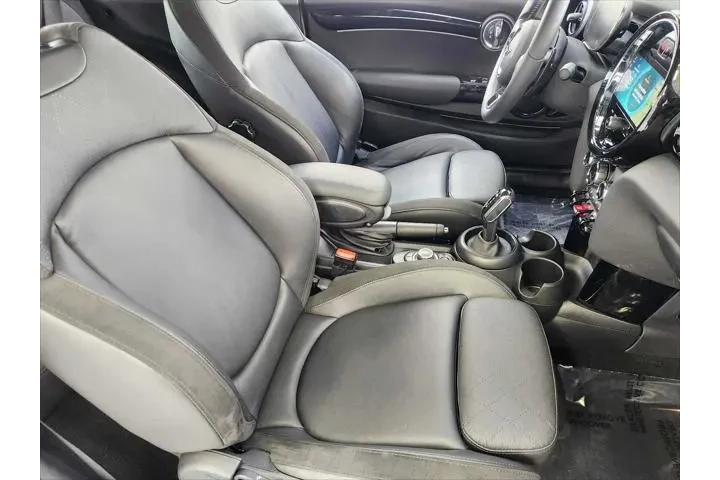 $29991 : MINI Convertible 2023 Cooper image 10