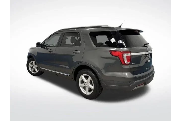 $17985 : Ford Explorer 2019 XLT 4dr S image 3