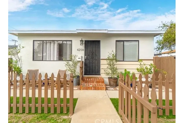 $2900 : with utilities 🏝Torrance 🏝 image 2