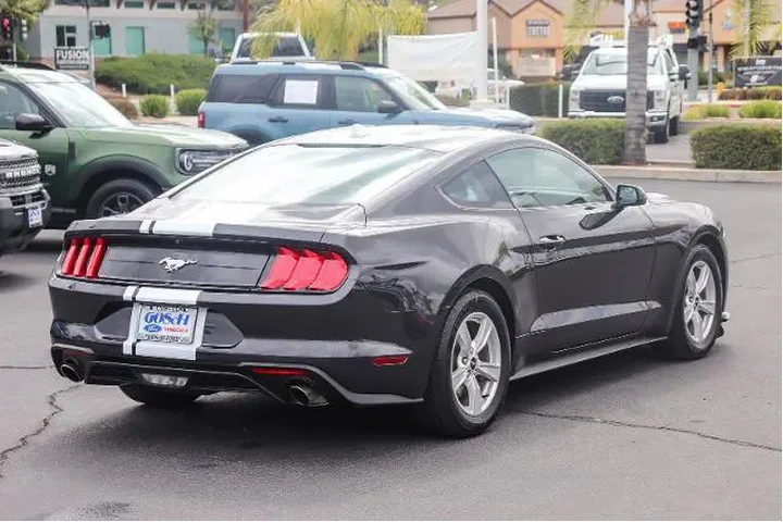$23995 : Ford Mustang 2023 EcoBoost 2 image 4