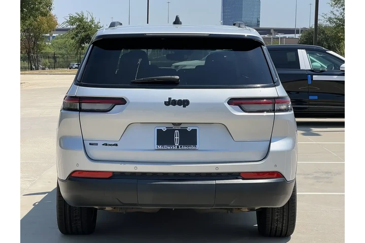 $23999 : Jeep Grand Cherokee L 2021 4 image 8