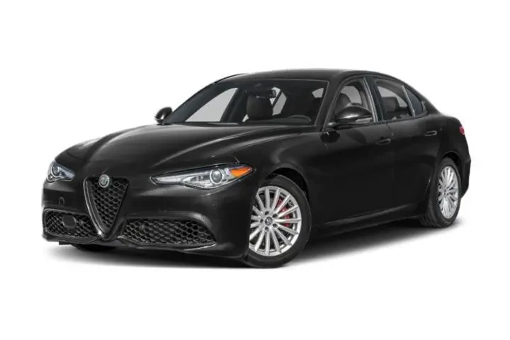 $24990 : Alfa Romeo Giulia 2023 Sprin image 1