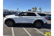 $39900 : Ford Explorer 2023 AWD XLT 4 thumbnail