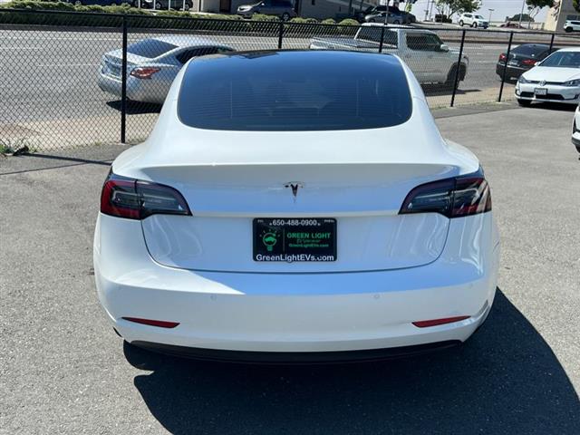 $26500 : Used 2021 Model 3 Standard Ra image 6