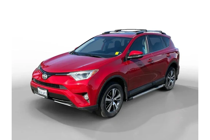 $14807 : Toyota RAV4 2017 XLE 4dr SUV image 1