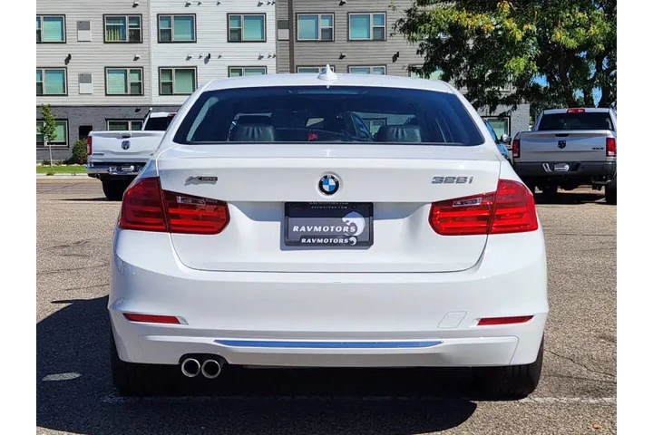 $12975 : 2014 BMW 3 Series 328i xDrive image 10