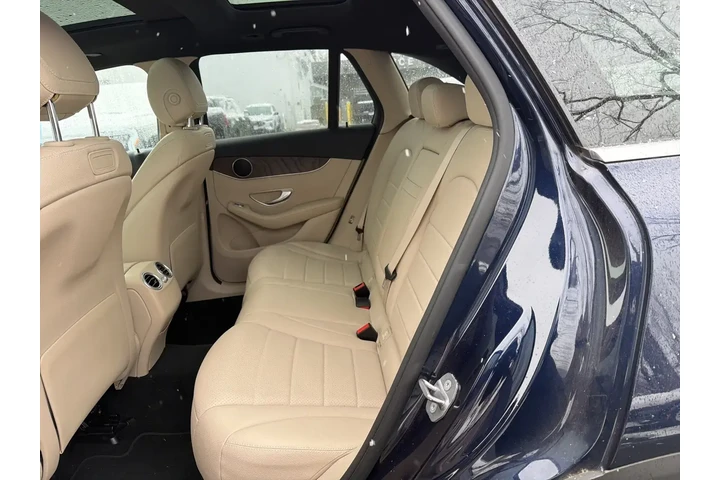 $18500 : Mercedes-Benz GLC 2018 AWD G image 7