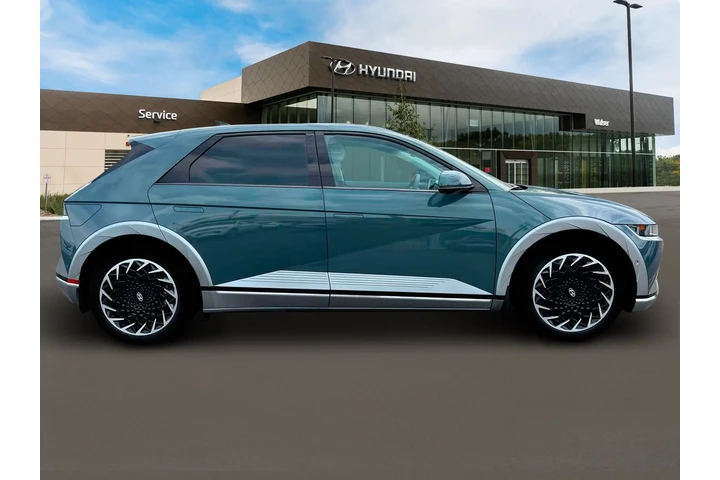 $34998 : Hyundai IONIQ 5 2024 AWD Lim image 9