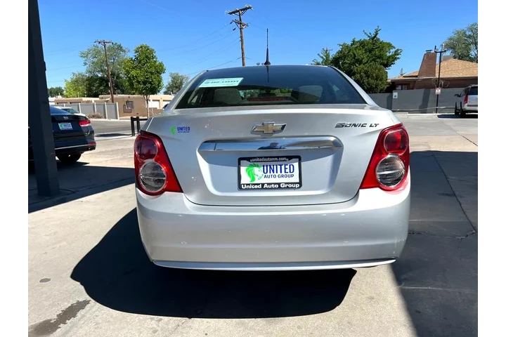 2014 Sonic LT Auto Sedan image 6