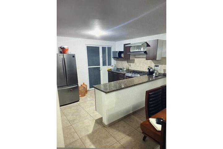 $15500 : RENTA CASA FRACC. PUERTA REAL image 5
