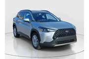 $22000 : Toyota Corolla Cross 2023 LE thumbnail