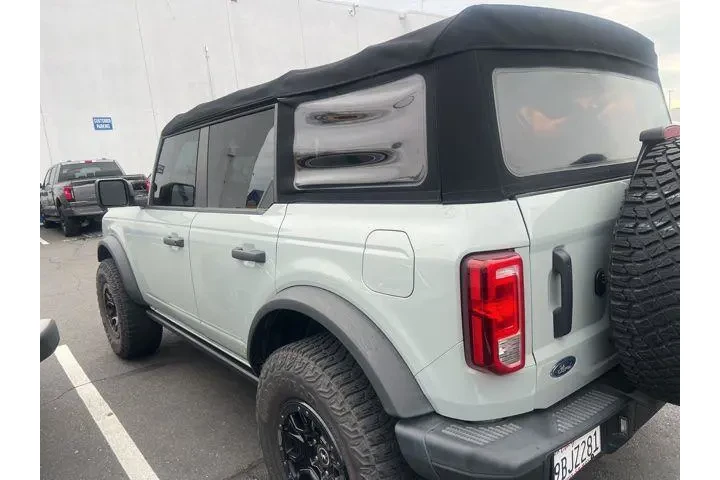 $37988 : Ford Bronco 2022 4x4 Outer B image 6