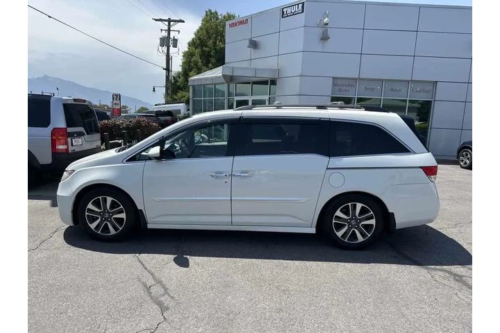 $10910 : 2015 Odyssey Touring Elite image 9