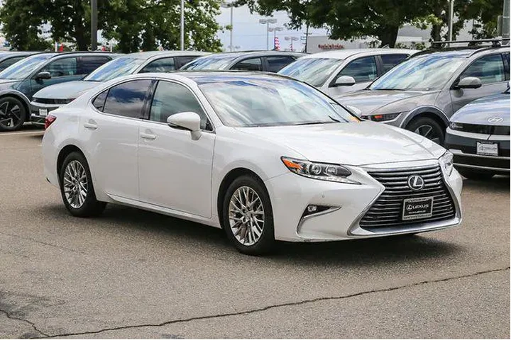 $23991 : Lexus ES 350 2018 4dr Sedan image 6