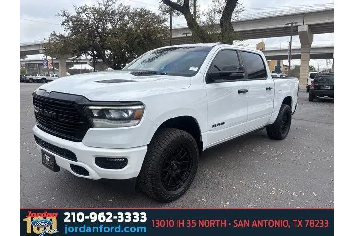 $38956 : Ram 1500 2023 4x2 Laramie 4d image 3