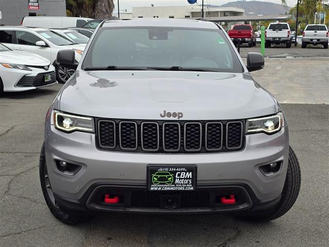 $23995 : 2017 Grand Cherokee image 4