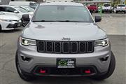 $23995 : 2017 Grand Cherokee thumbnail