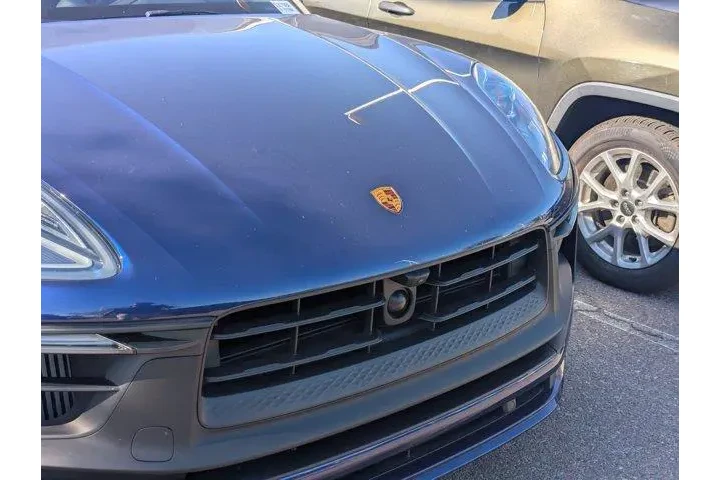 Porsche Macan 2022 AWD GTS 4 image 4