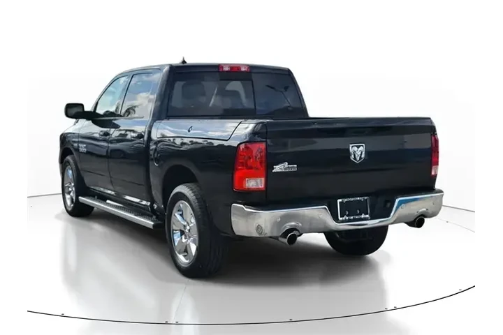 $18991 : Ram 1500 2018 4x2 SLT 4dr Cr image 3