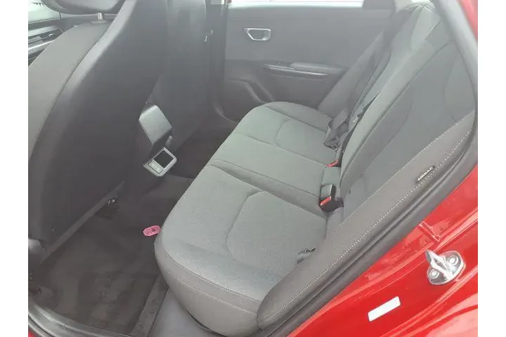 $21921 : Kia K4 2025 LXS 4dr Sedan image 8