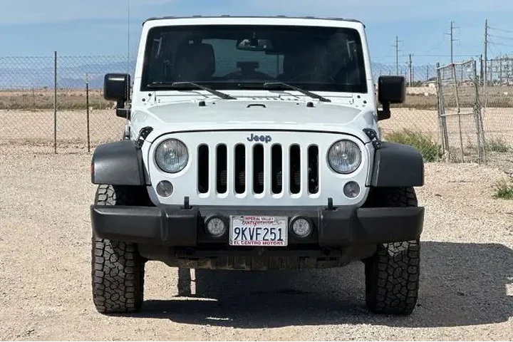 $18873 : Jeep Wrangler JK Unlimited 2 image 10
