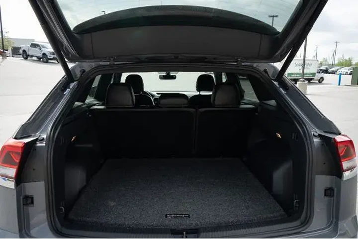 $24987 : Volkswagen Atlas Cross Sport image 9