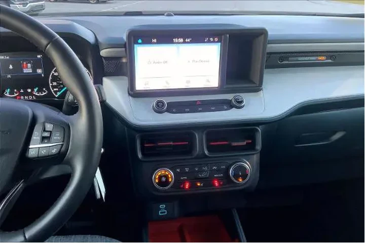 $31900 : Ford Maverick 2024 AWD XLT 4 image 6