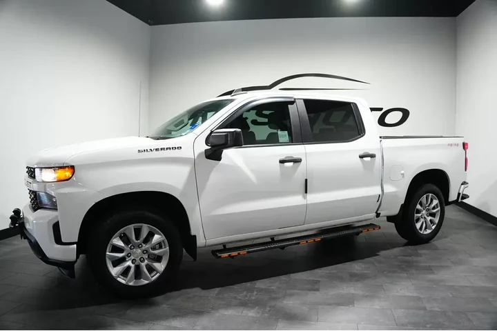 $29827 : 2021 Silverado 1500 Custom image 4